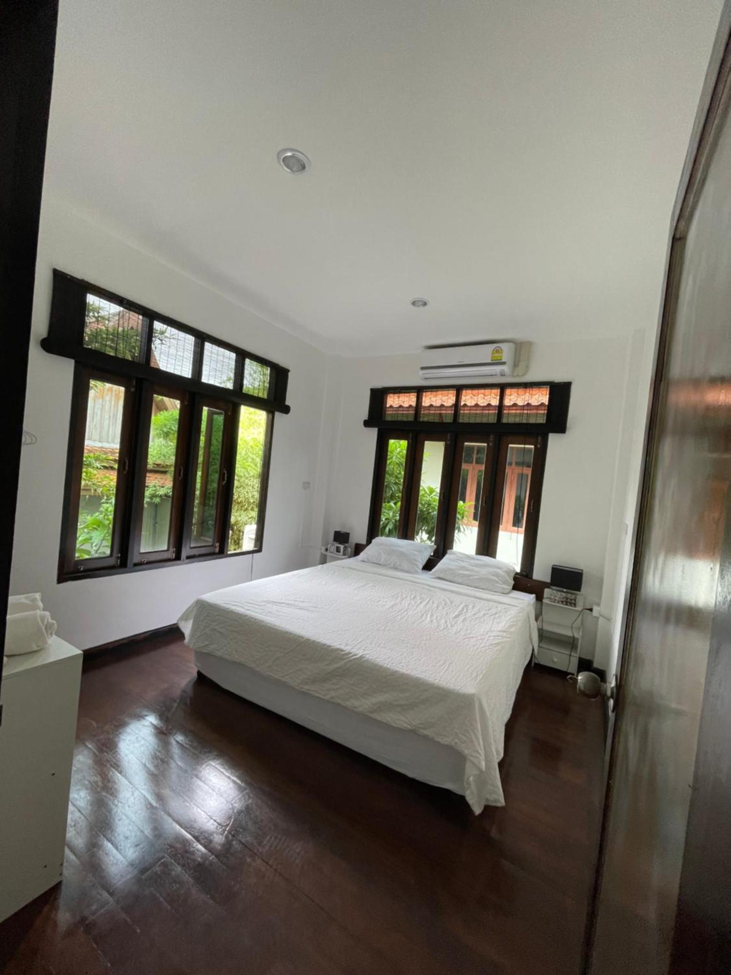 Aisawan Resort Villa Ban Lum Fuang Екстер'єр фото