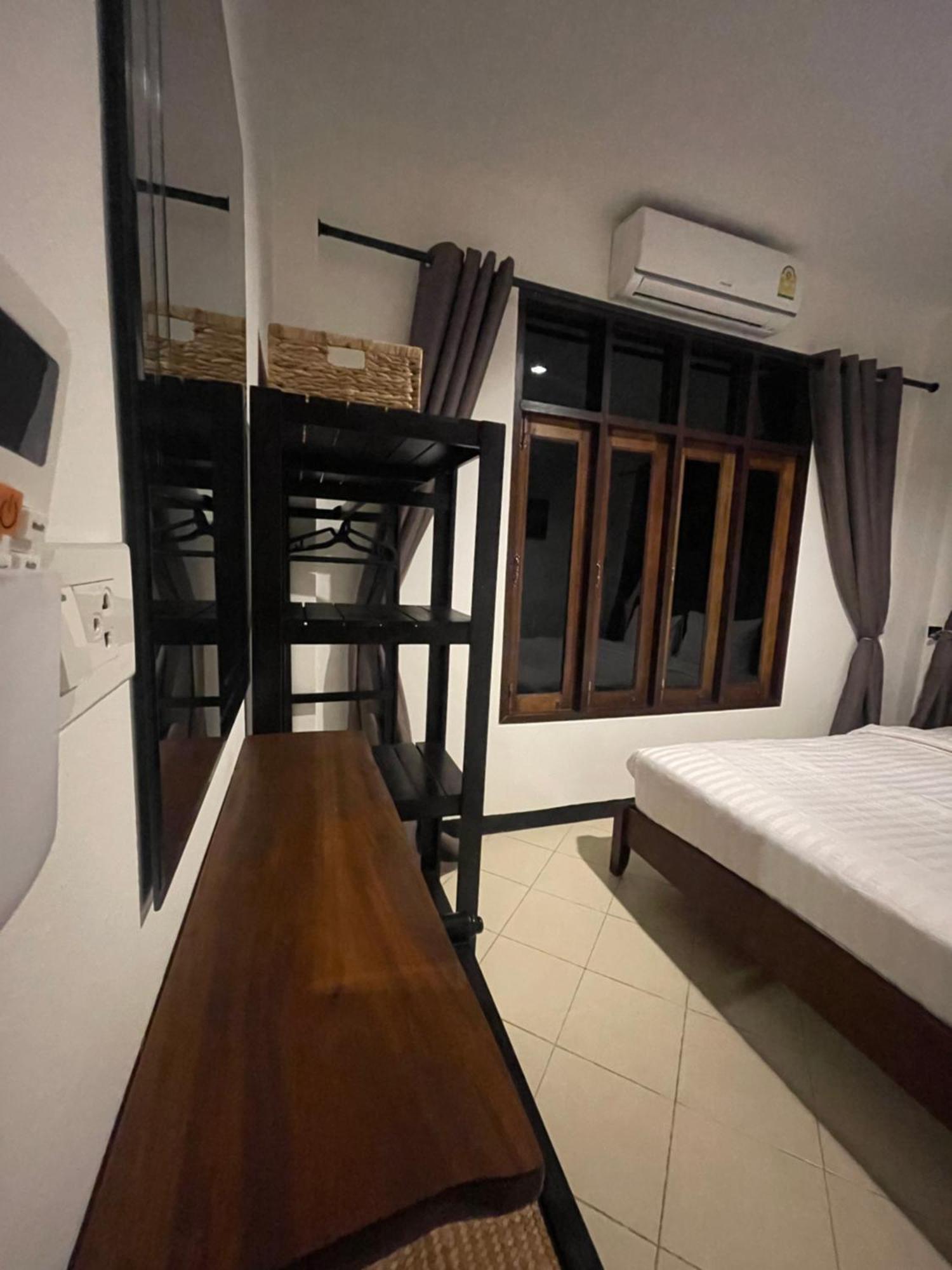 Aisawan Resort Villa Ban Lum Fuang Екстер'єр фото